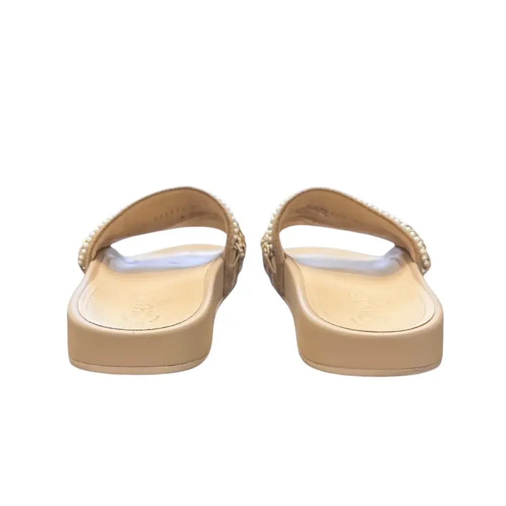 CHANEL beige pearl